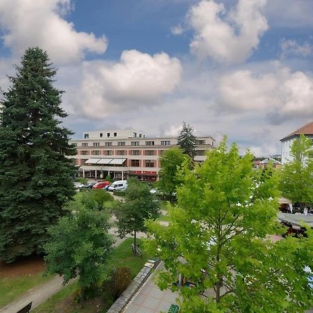 Apartman Astra Sezimovo Usti Kültér fotó